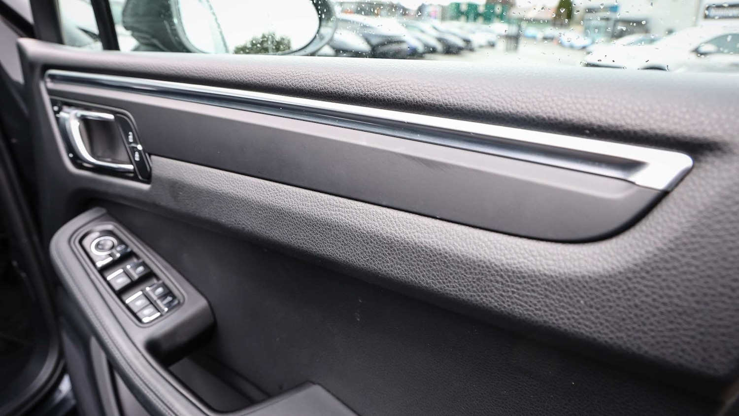 Used Porsche Macan 2022 for sale - 77429206: Photo 31