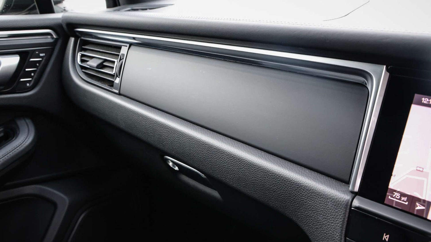 Used Porsche Macan 2022 for sale - 77429206: Photo 34