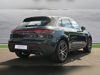 Used Porsche Macan 2025 for sale - 79078810: Photo