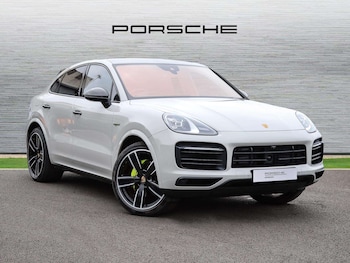 Used Porsche Cayenne 2023 for sale - 79257362: Photo