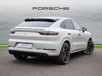 Used Porsche Cayenne 2023 for sale - 79257362: Photo