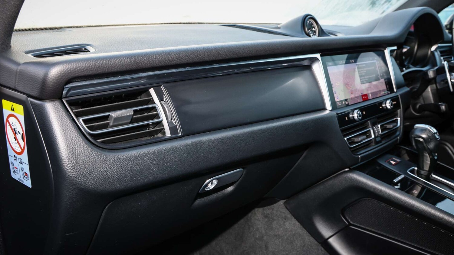 Used Porsche Macan 2021 for sale - 76501893: Photo 17