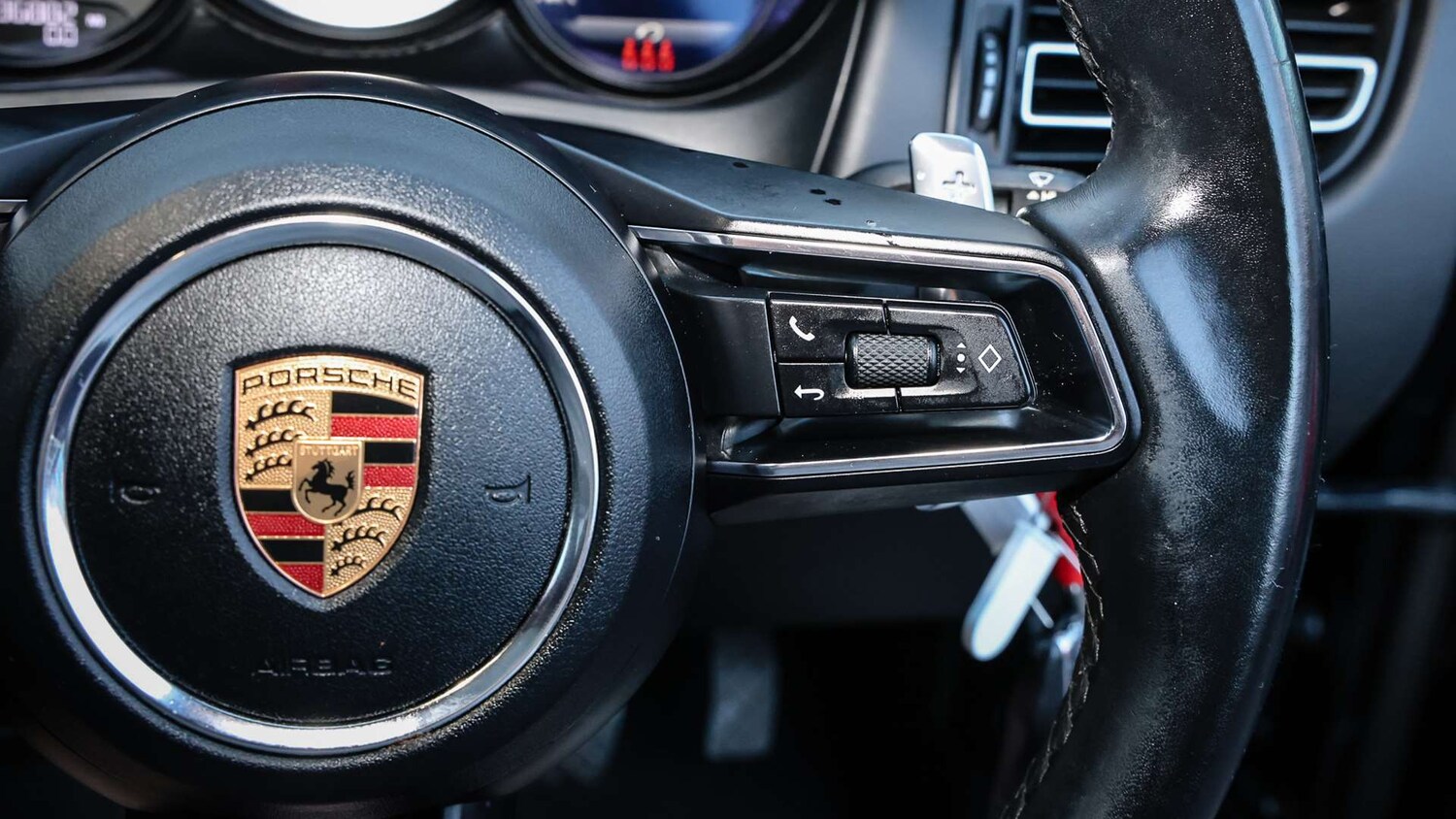 Used Porsche Macan 2021 for sale - 76501893: Photo 26