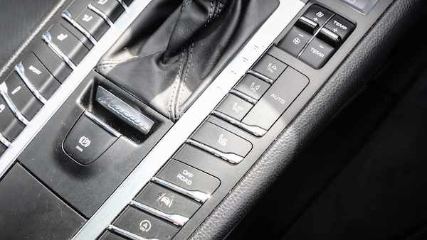 Used Porsche Macan 2018 for sale - 75299687: Photo 30