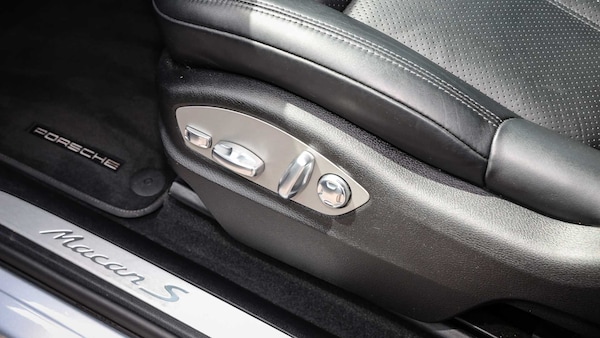 Used Porsche Macan 2018 for sale - 75299687: Photo 33
