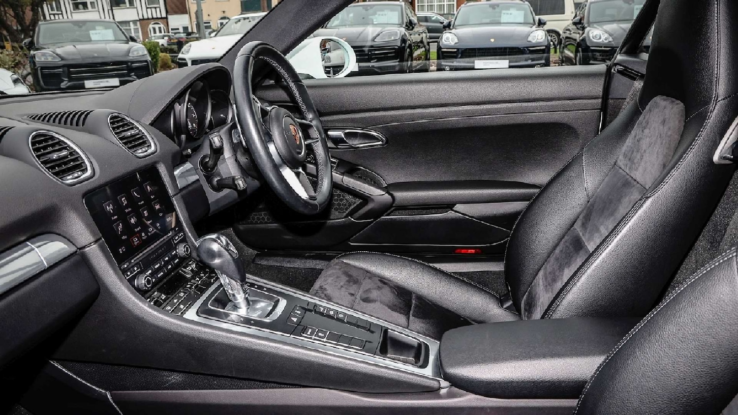 Used Porsche Cayman 2018 for sale - 77158578: Photo 13