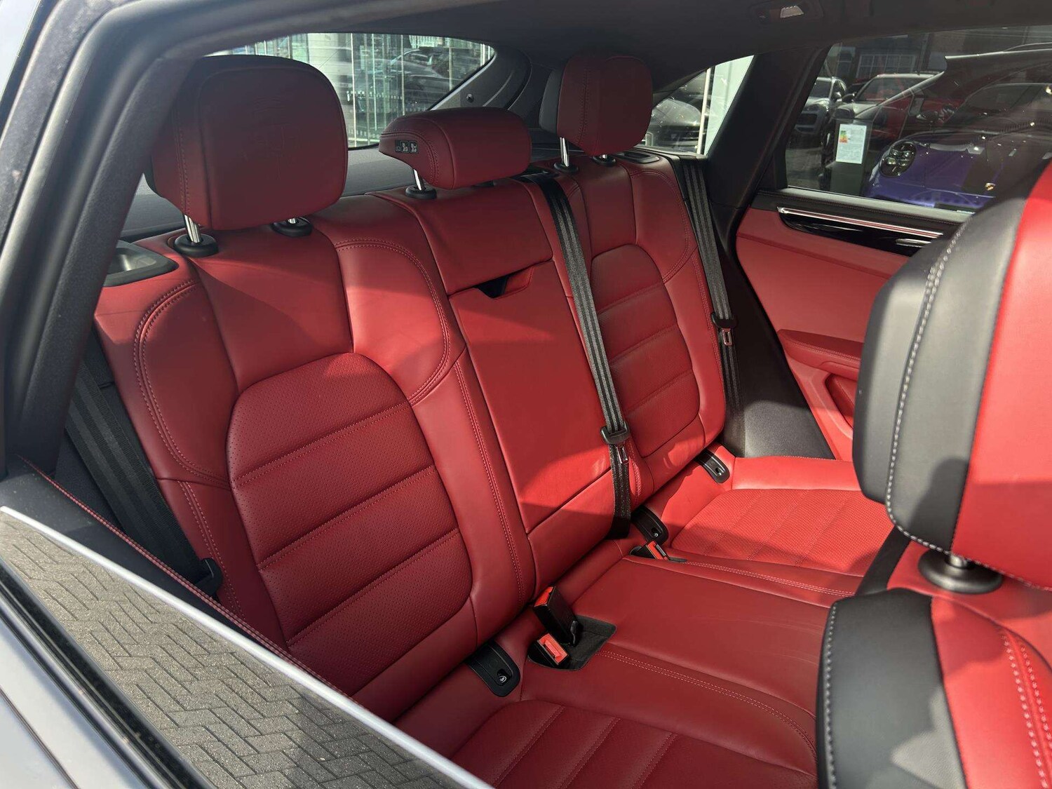 Used Porsche Macan 2025 for sale - 76661738: Photo 12