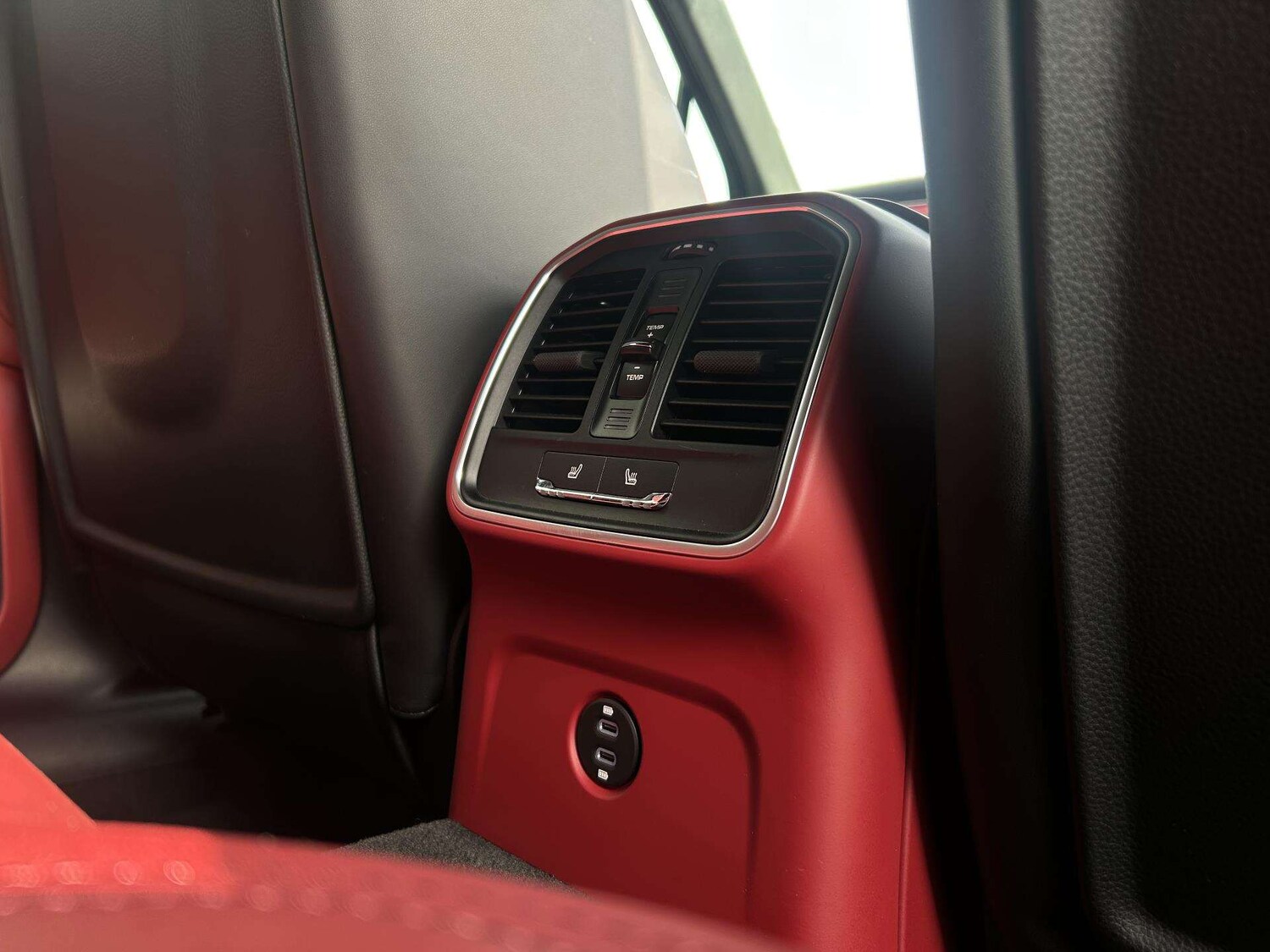 Used Porsche Macan 2025 for sale - 76661738: Photo 15