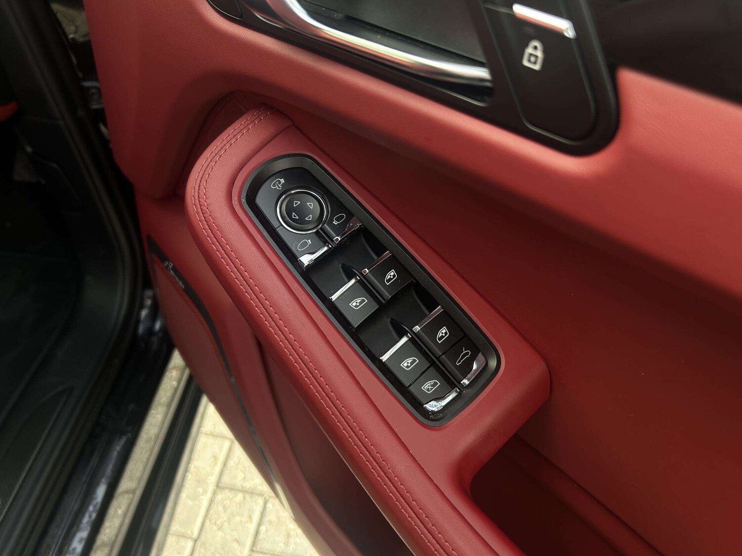 Used Porsche Macan 2025 for sale - 76661738: Photo 17