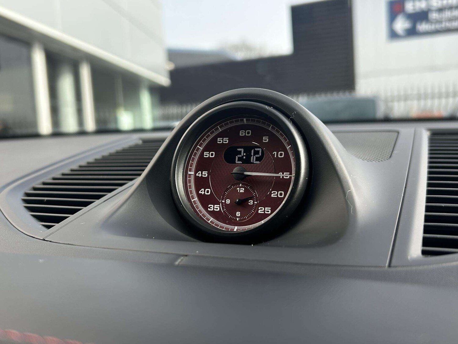 Used Porsche Macan 2025 for sale - 76661738: Photo 22