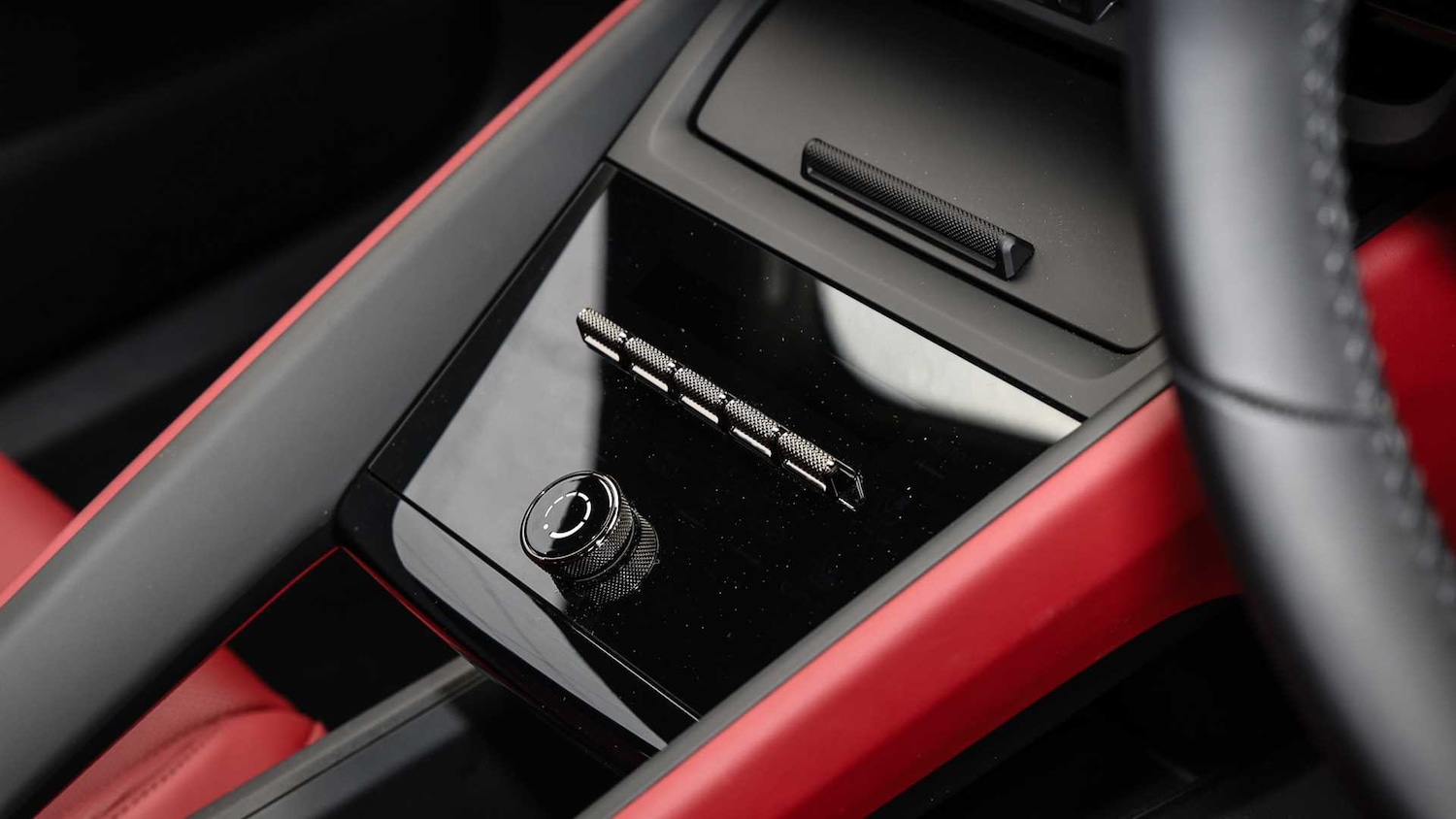 Used Porsche Macan 2024 for sale - 77615398: Photo 28