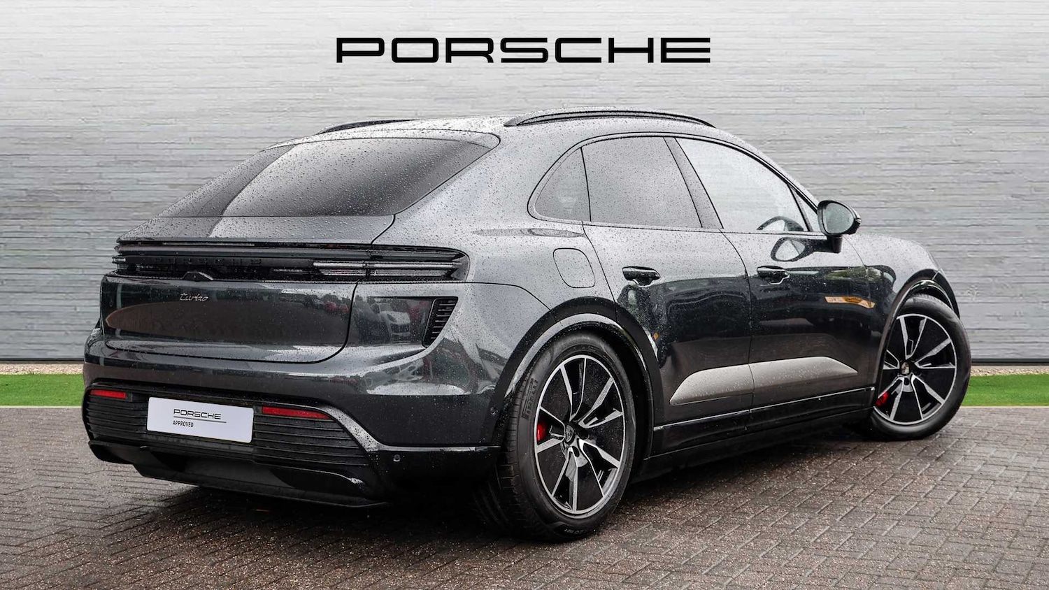 Used Porsche Macan 2024 for sale - 77615398: Photo 3