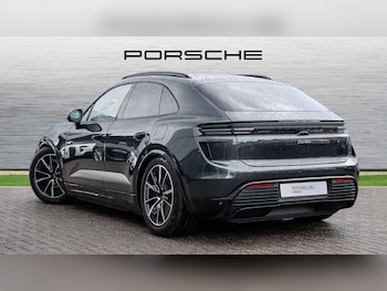 Used Porsche Macan 2024 for sale - 77615398: Photo