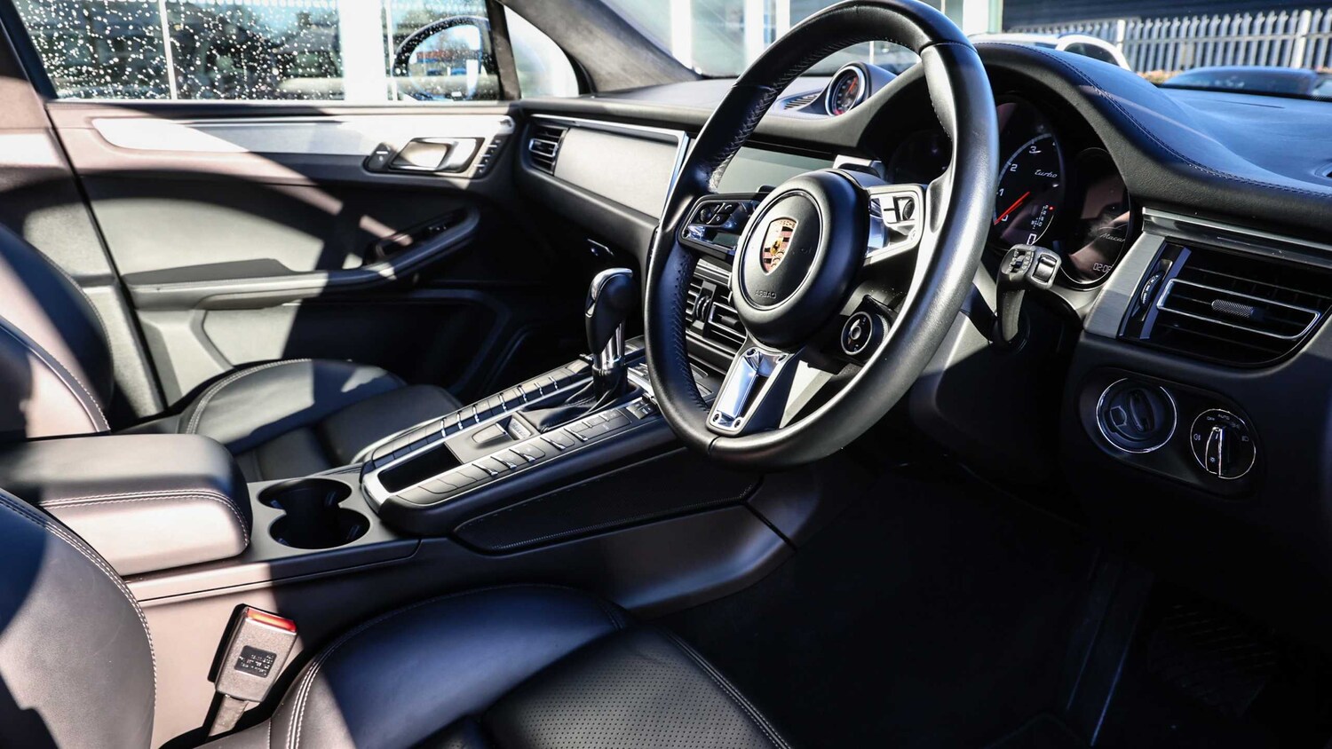 Used Porsche Macan for sale - 77068637: Photo 12