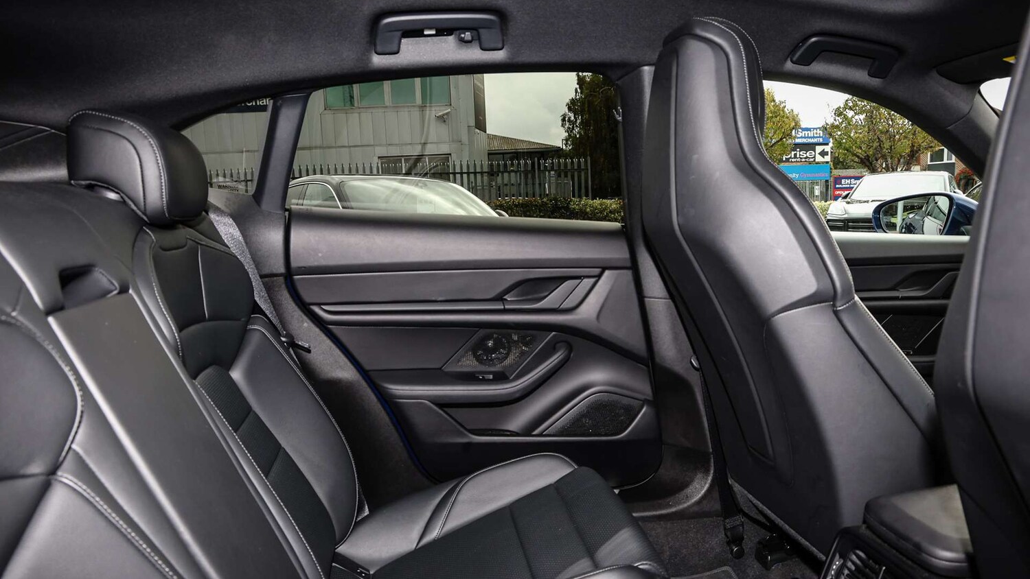 Used Porsche Taycan 2024 for sale - 76176906: Photo 14