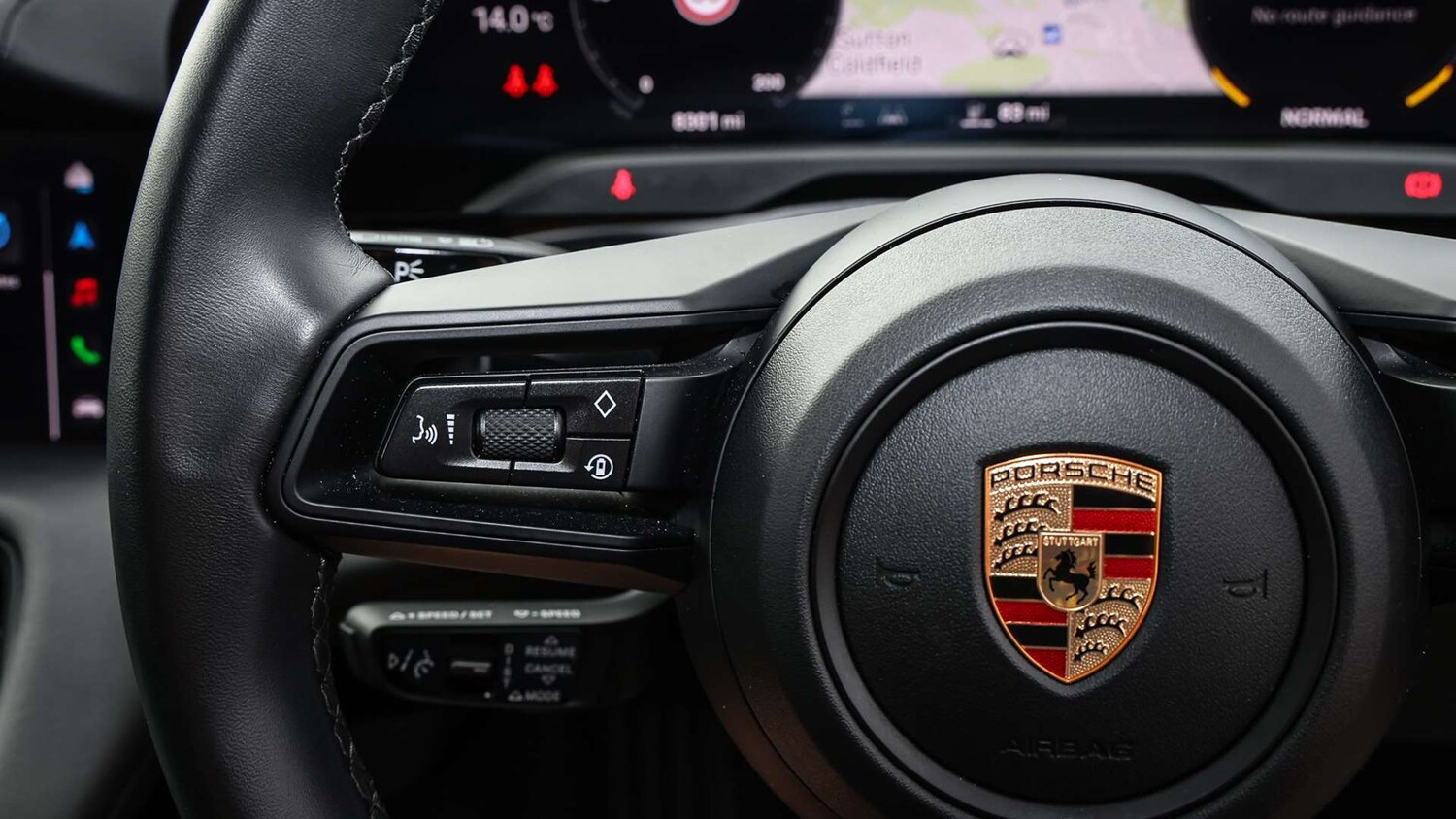 Used Porsche Taycan 2024 for sale - 76176906: Photo 31