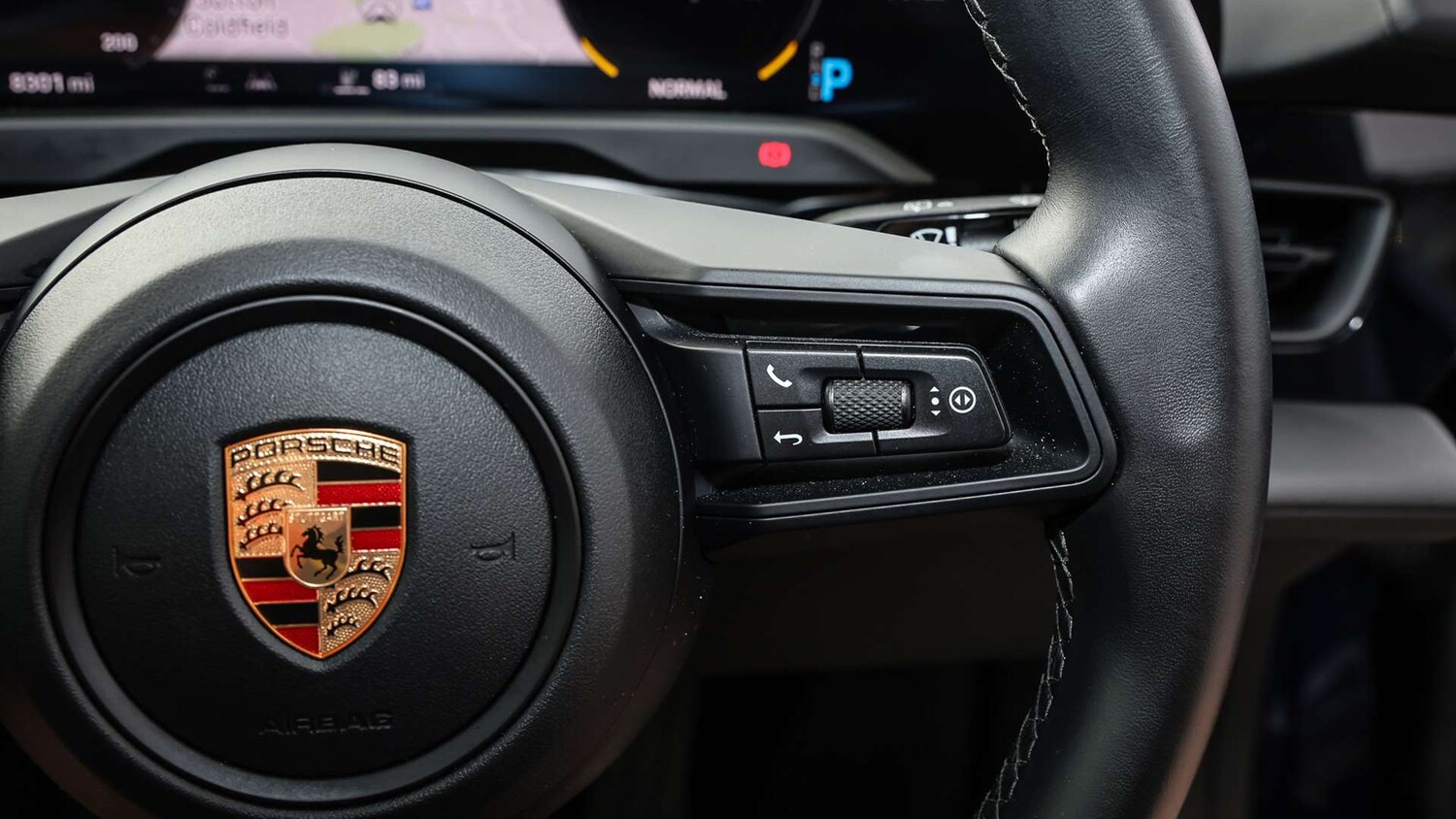 Used Porsche Taycan 2024 for sale - 76176906: Photo 32