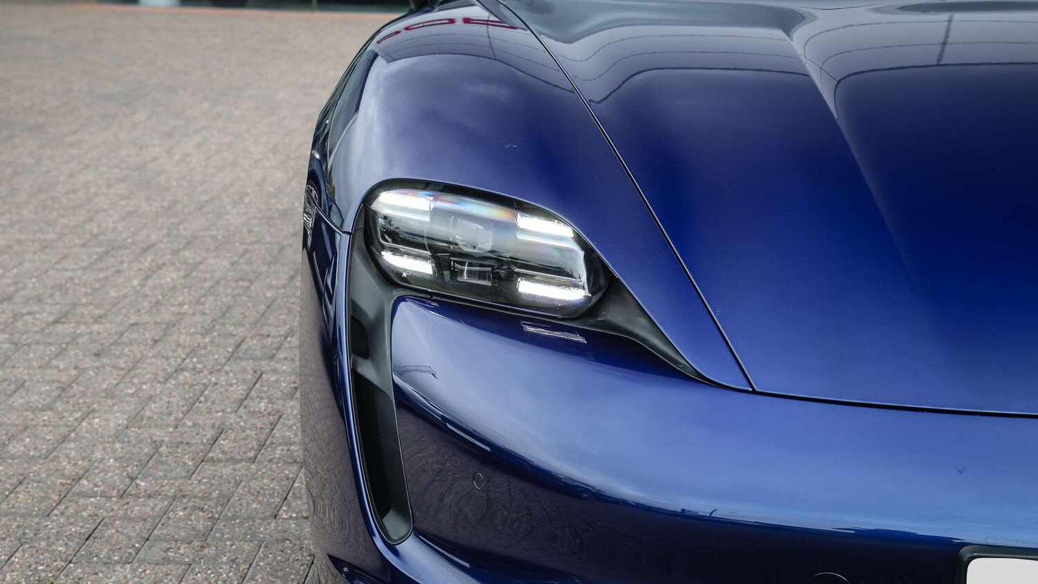 Used Porsche Taycan 2024 for sale - 76176906: Photo 34