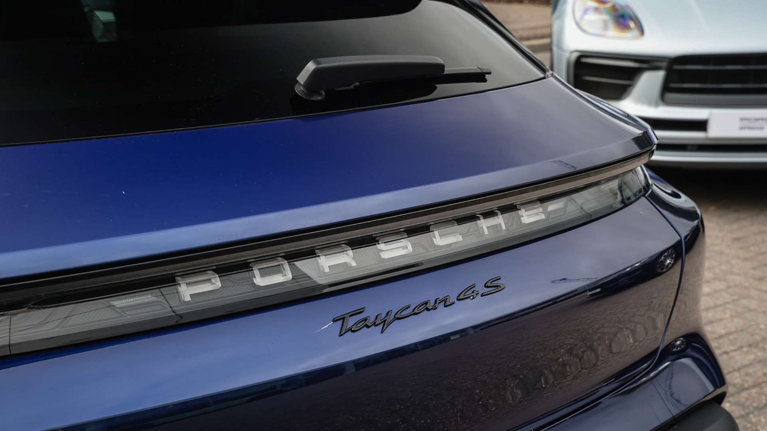 Used Porsche Taycan 2024 for sale - 76176906: Photo 35