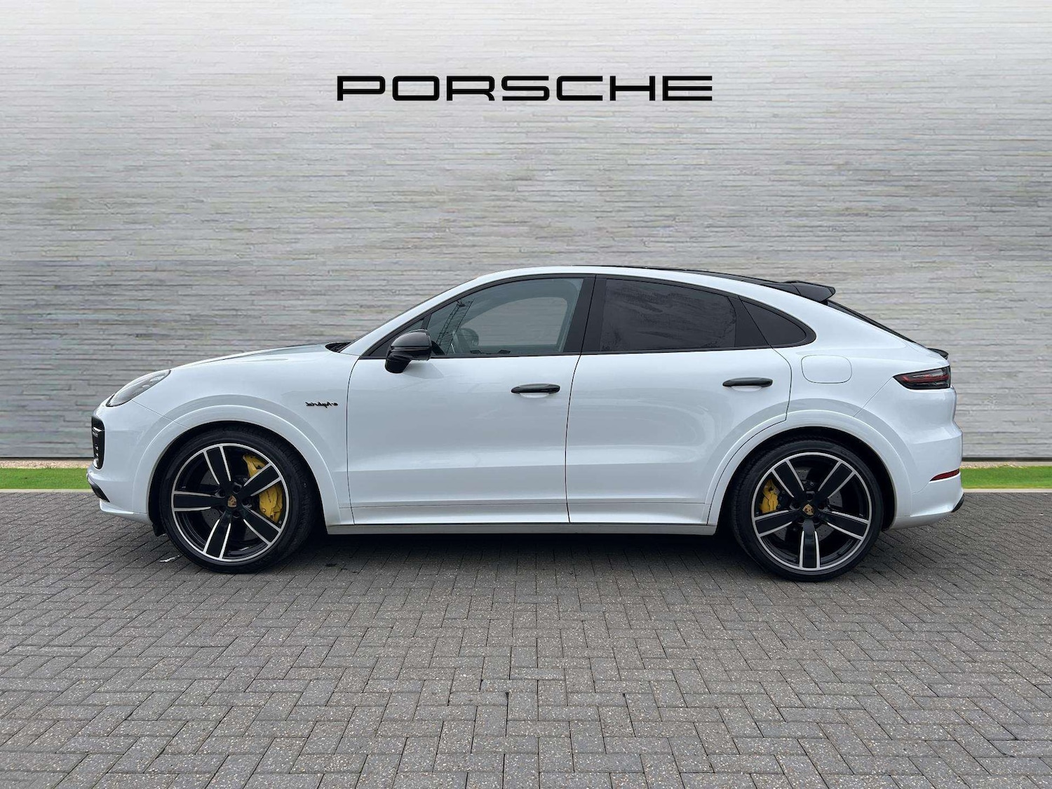 Used Porsche Cayenne 2021 for sale - 77472496: Photo 6
