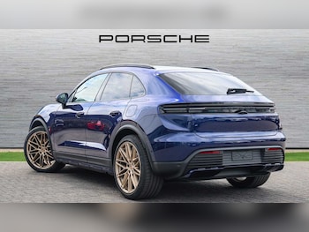 Used Porsche Macan 2025 for sale - 77233056: Photo