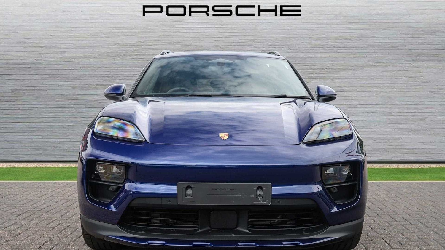 Used Porsche Macan 2025 for sale - 77233056: Photo 8