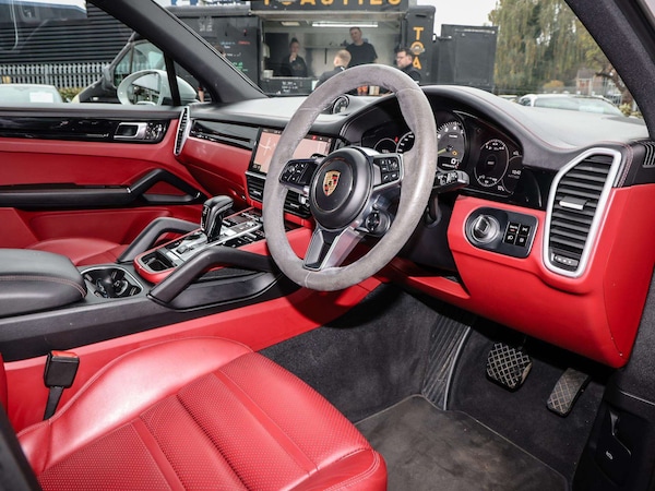 Used Porsche Cayenne 2021 for sale - 76298437: Photo 12