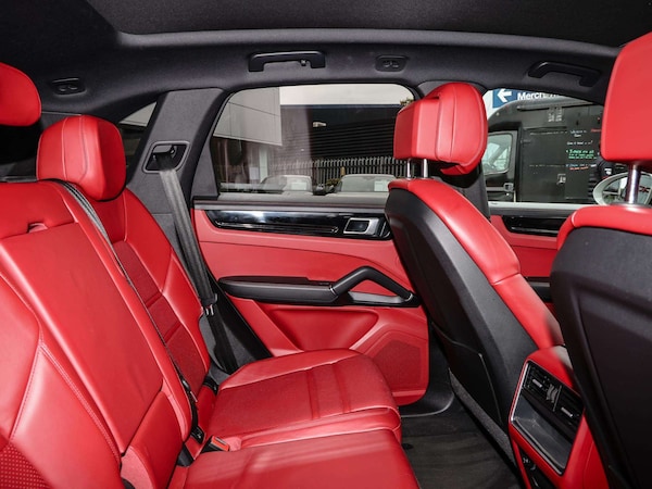 Used Porsche Cayenne 2021 for sale - 76298437: Photo 15