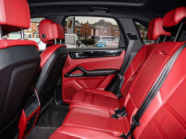 Used Porsche Cayenne 2021 for sale - 76298437: Photo 16