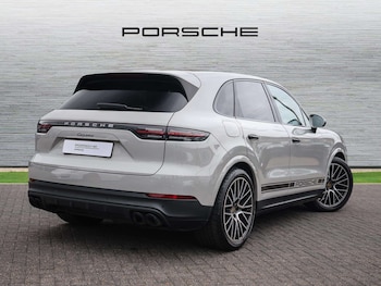 Used Porsche Cayenne 2021 for sale - 76298437: Photo 3