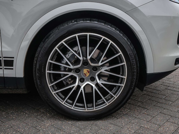 Used Porsche Cayenne 2021 for sale - 76298437: Photo 6