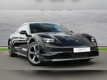Used Porsche Taycan 2021 for sale - 78991178: Photo