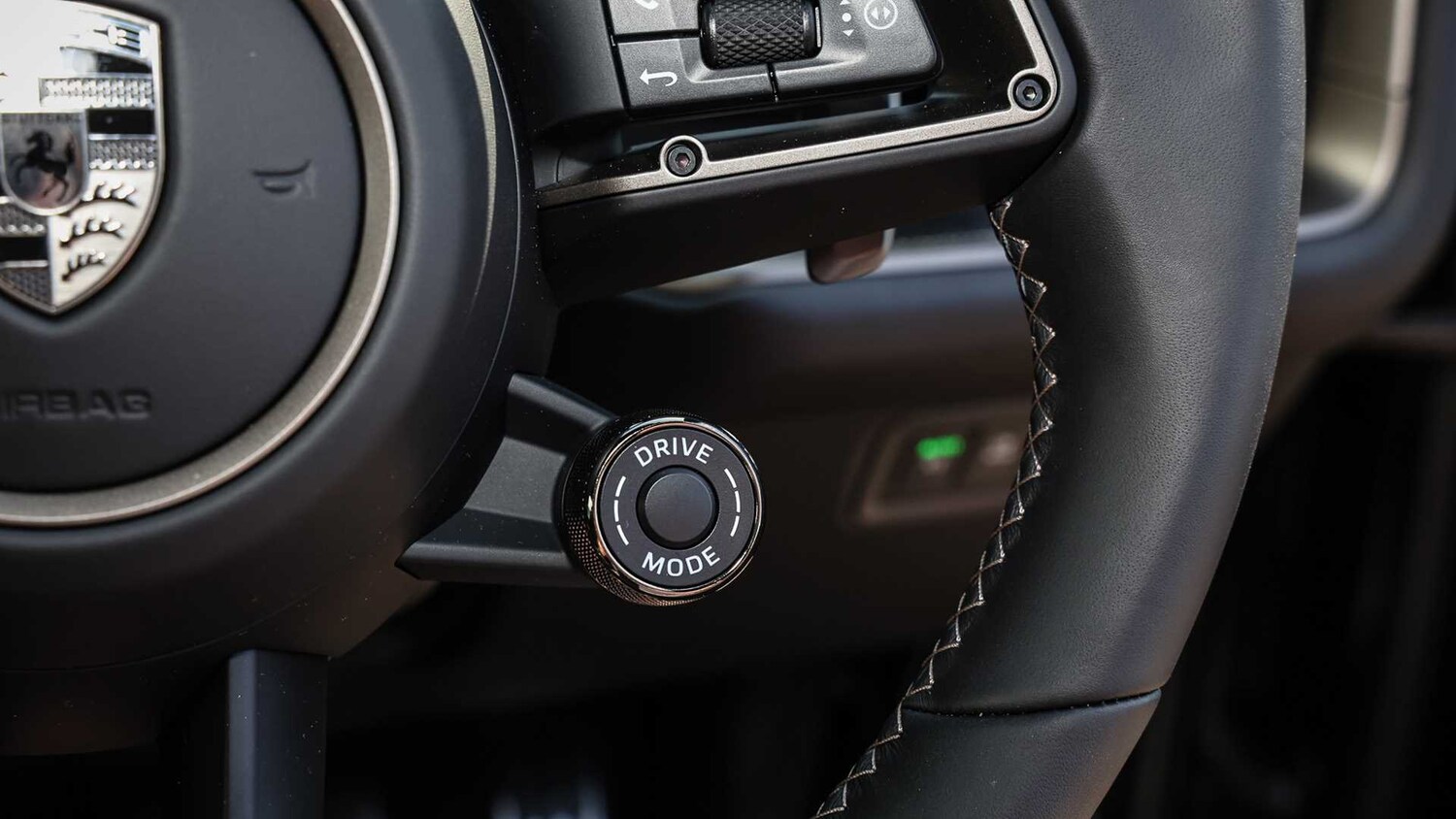Used Porsche Cayenne 2025 for sale - 76075429: Photo 29