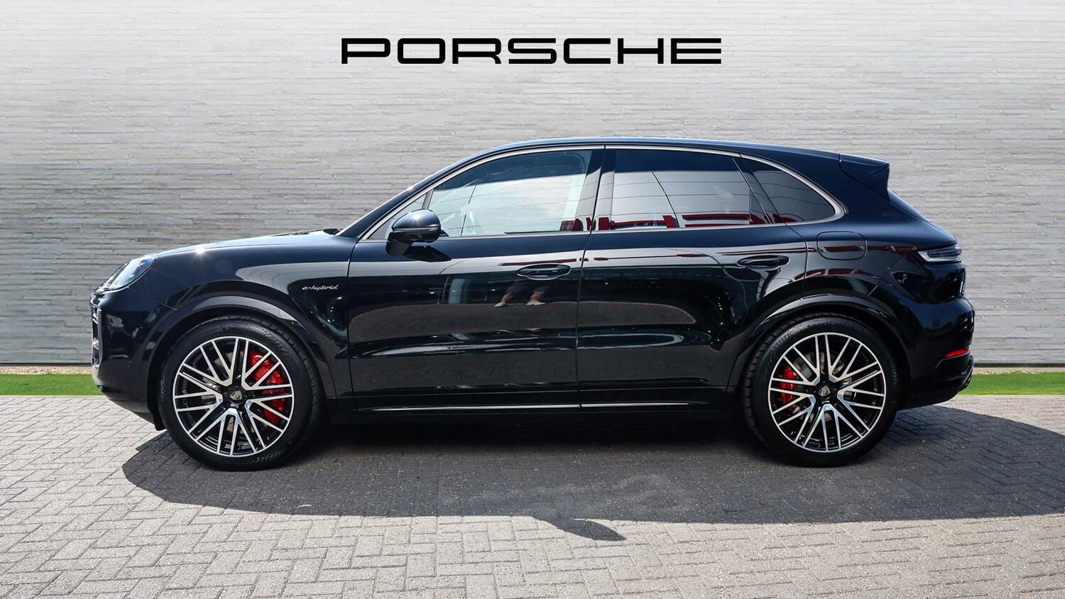 Used Porsche Cayenne 2025 for sale - 76075429: Photo 8