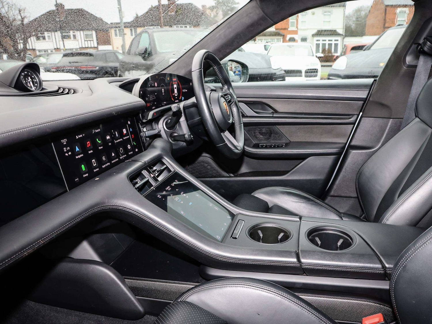 Used Porsche Taycan 2020 for sale - 77219514: Photo 11