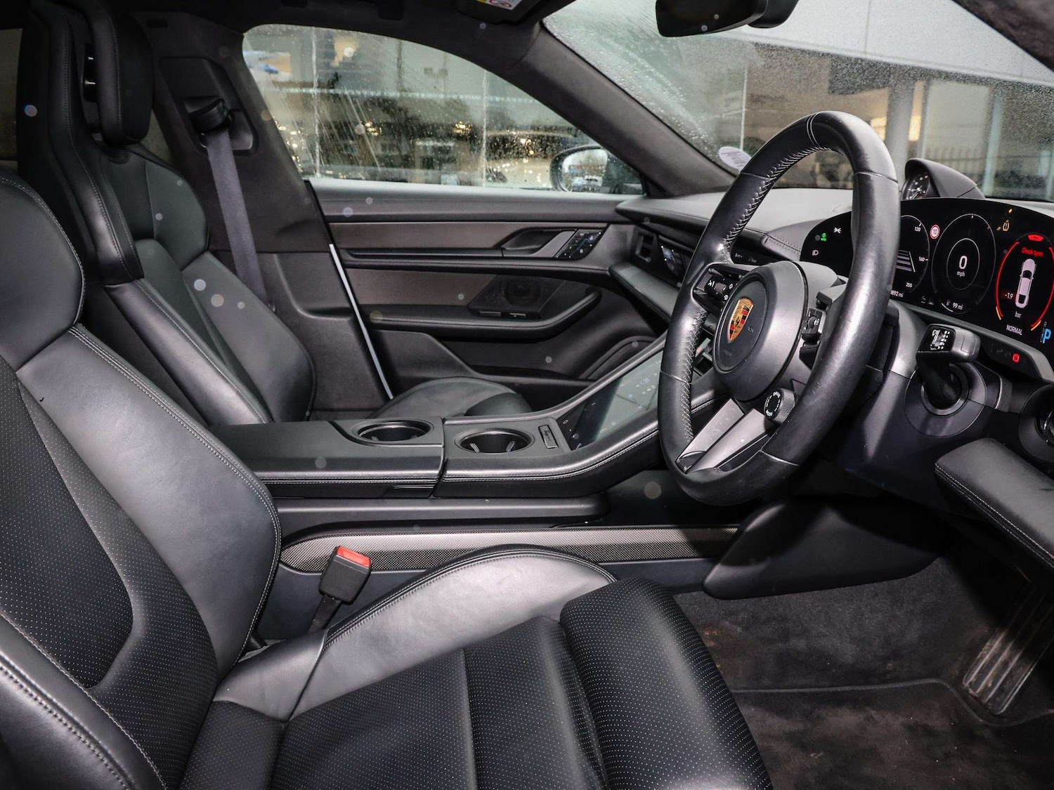 Used Porsche Taycan 2020 for sale - 77219514: Photo 14