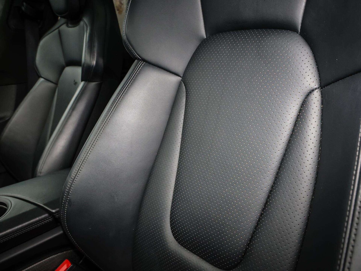 Used Porsche Taycan 2020 for sale - 77219514: Photo 17