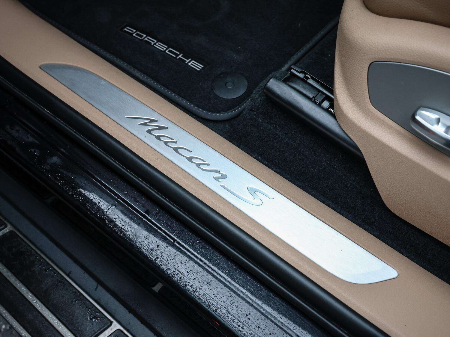 Used Porsche Macan 2025 for sale - 77257336: Photo 30