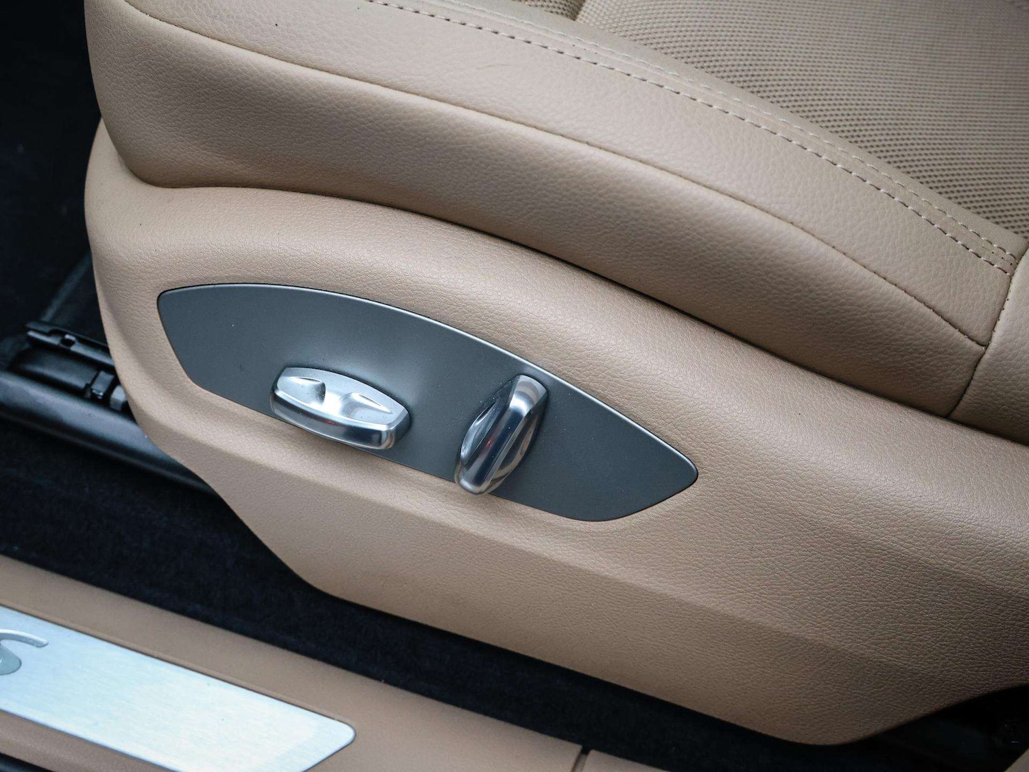 Used Porsche Macan 2025 for sale - 77257336: Photo 33