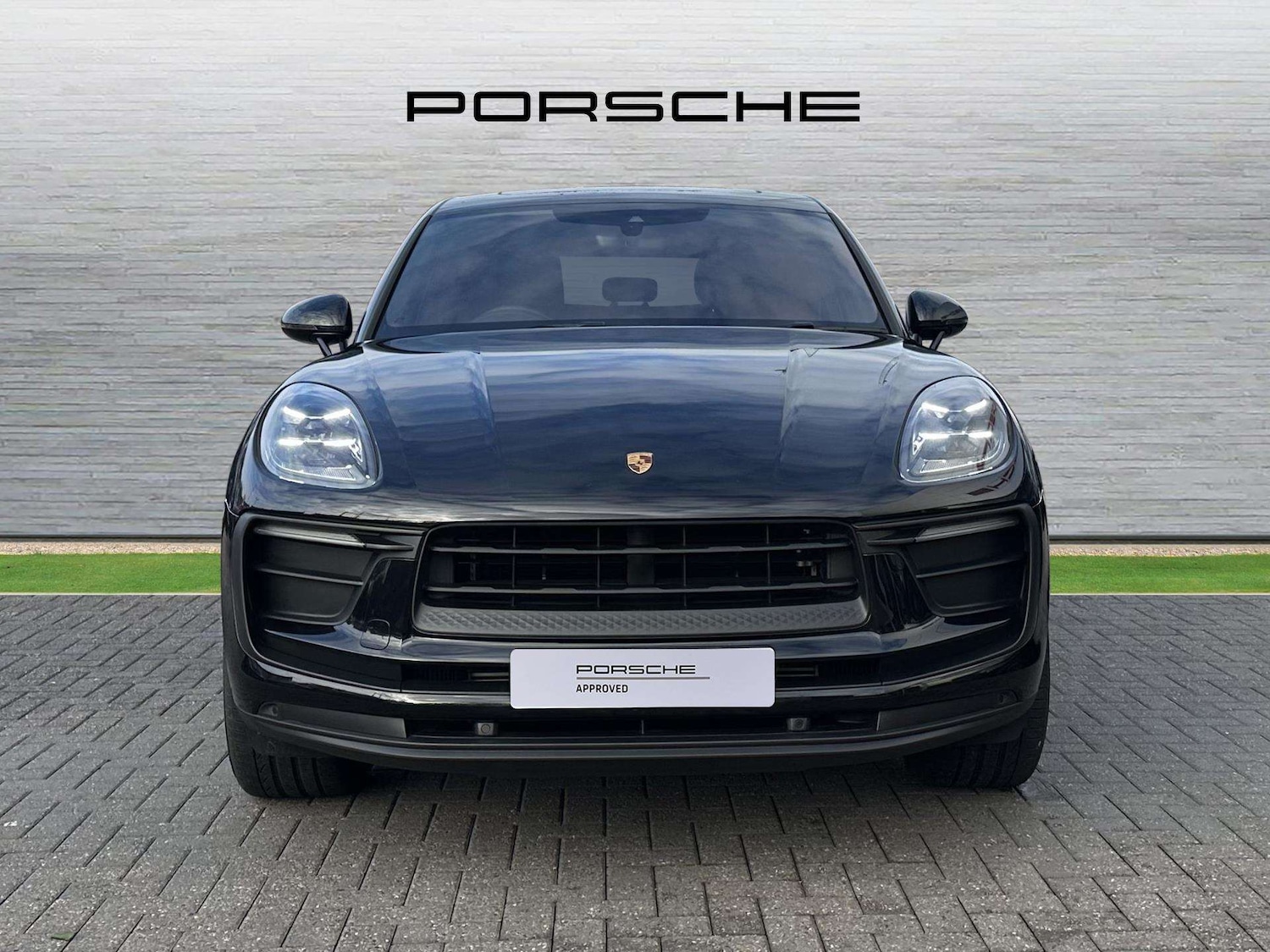 Used Porsche Macan 2025 for sale - 77257336: Photo 9