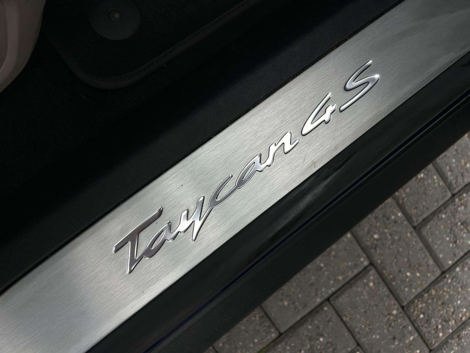 Used Porsche Taycan 2022 for sale - 77472576: Photo 31