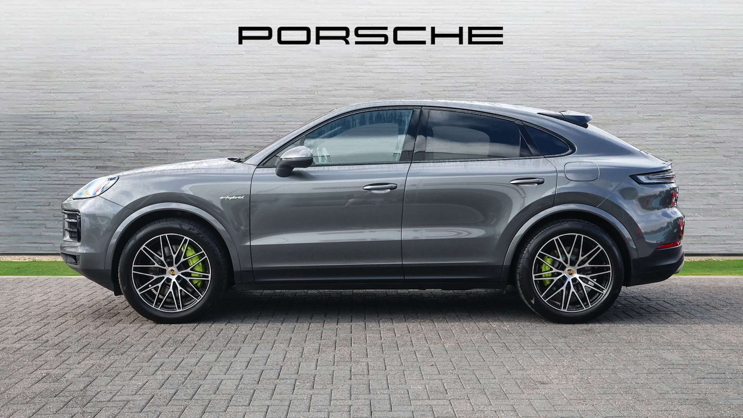 Used Porsche Cayenne 2024 for sale - 76329192: Photo 8