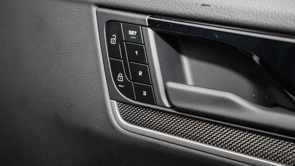 Used Porsche Cayenne 2025 for sale - 78052076: Photo 21