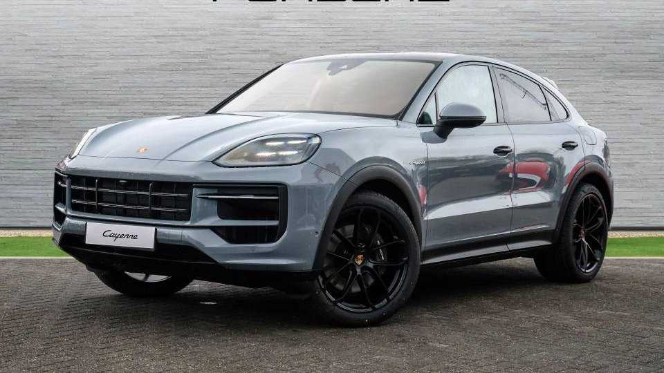 Used Porsche Cayenne 2025 for sale - 78052076: Photo 5