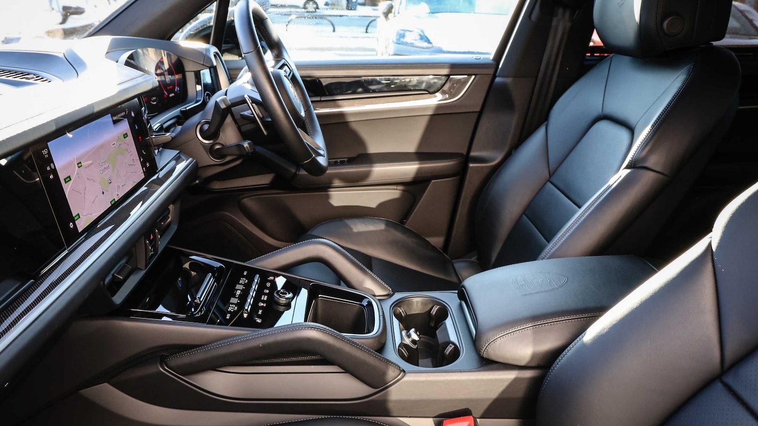 Used Porsche Cayenne 2024 for sale - 77219608: Photo 11