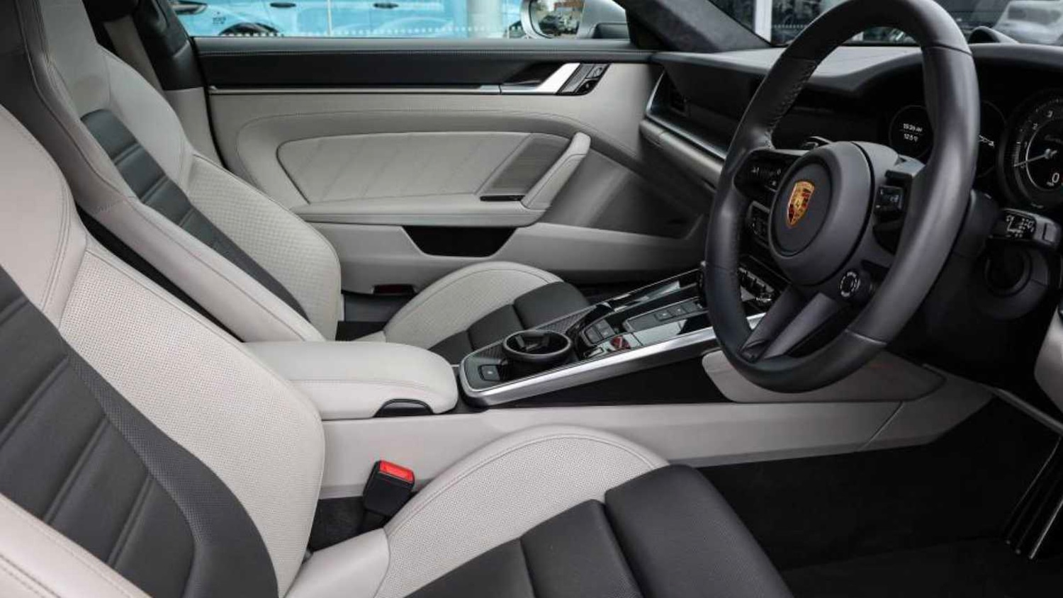 Used Porsche 911 2020 for sale - 77628201: Photo 15