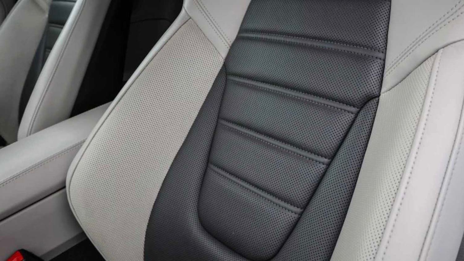 Used Porsche 911 2020 for sale - 77628201: Photo 17