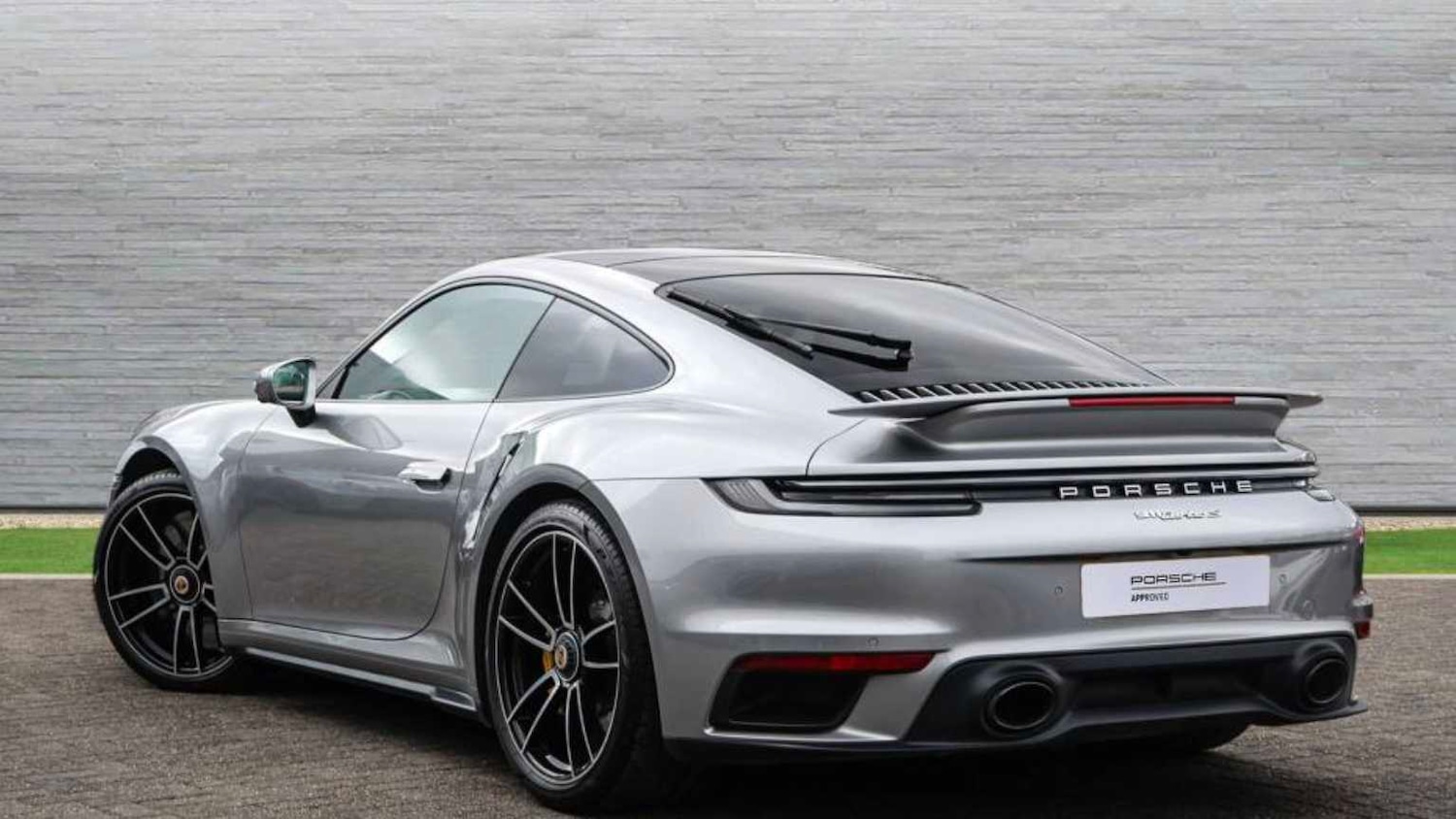 Used Porsche 911 2020 for sale - 77628201: Photo 2