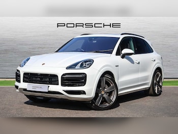 Used Porsche Cayenne 2023 for sale - 77032213: Photo