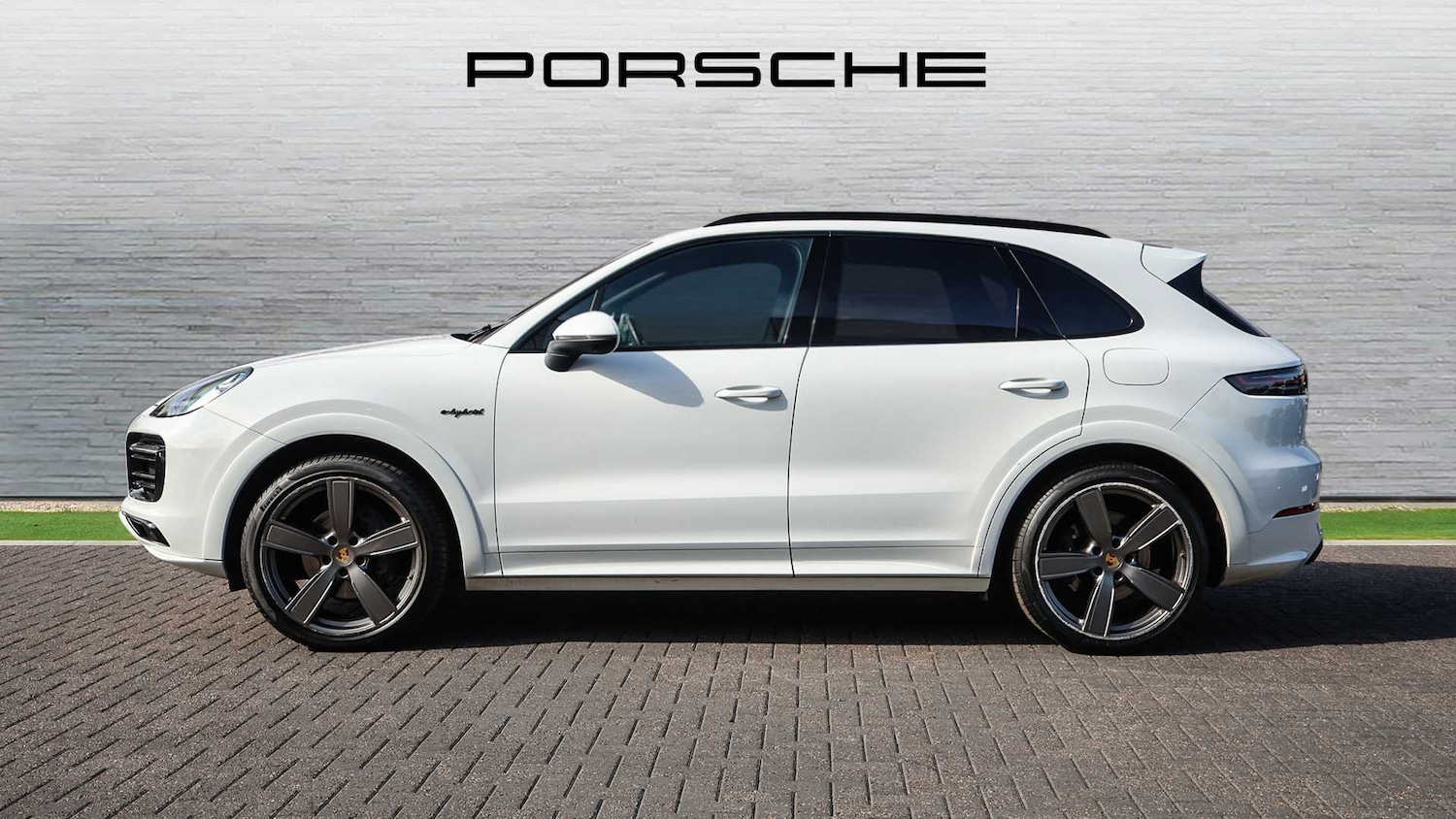 Used Porsche Cayenne 2023 for sale - 77032213: Photo 8